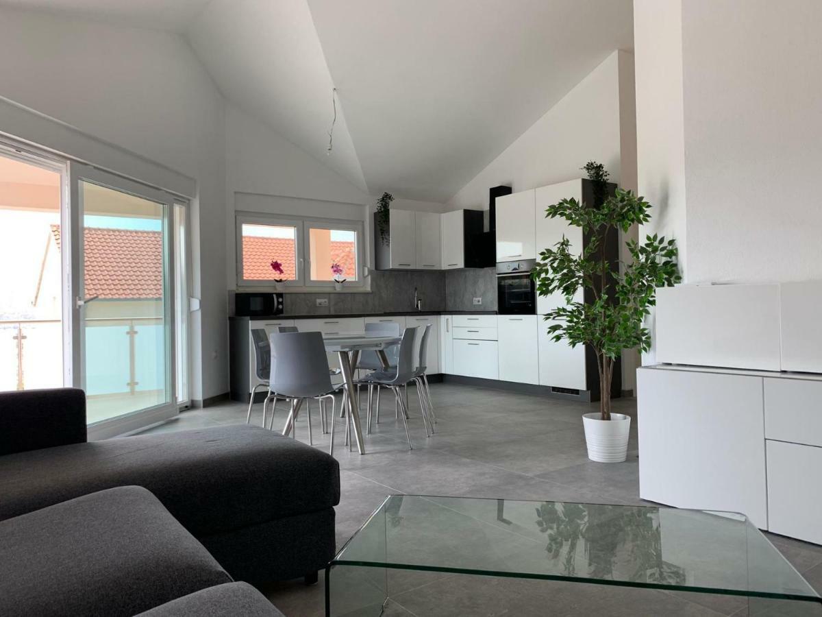 Valjan Apartmani Trogir Exteriér fotografie